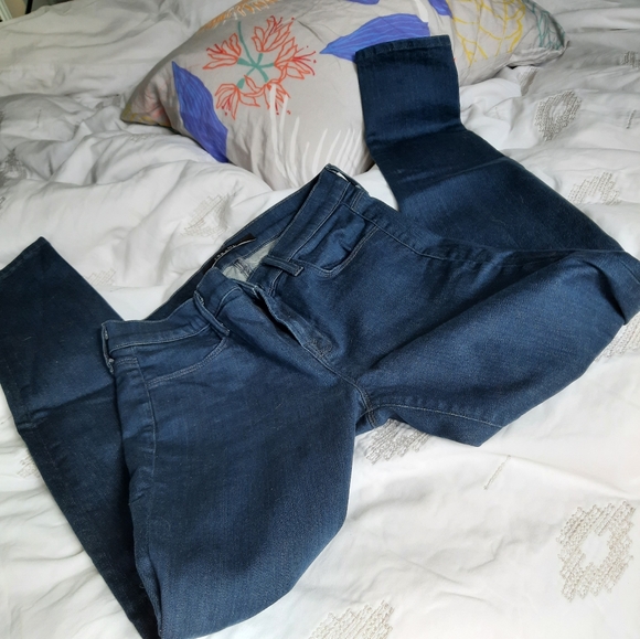 J. BRAND Super Skinny Serpentine Medium - Dark Wash Denim Women's Jeans, SZ 28 - Picture 2 of 16